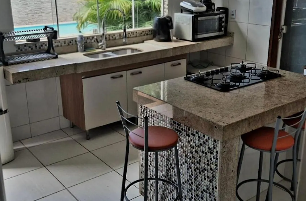 Casa em Cabo Frio com piscina privativa, até 10 pessoas-1